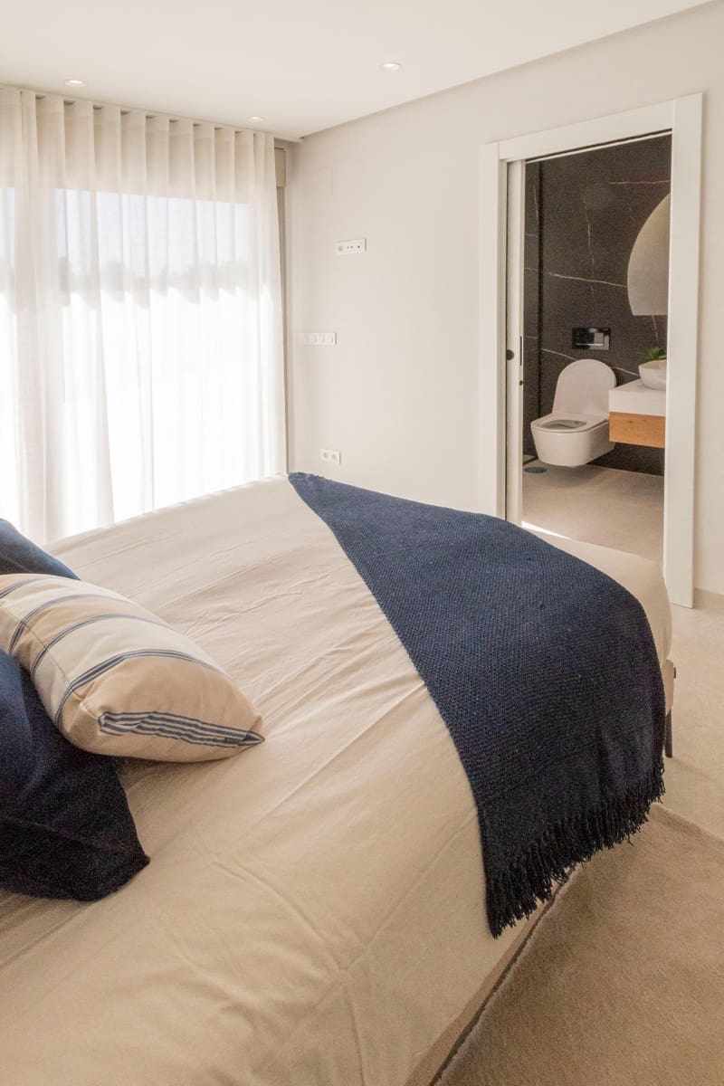 4 bedroom Villa for sale in Campoamor with pool garage - € 1,240,000 (Ref: 9126857)