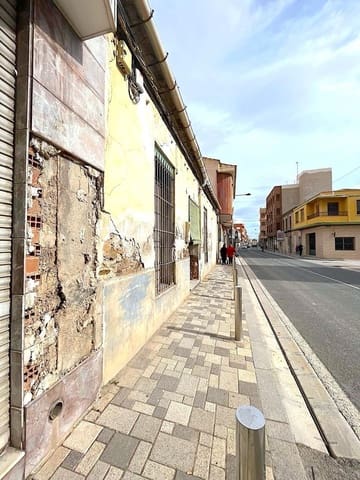 Casa de 3 habitaciones en Albatera en venta - 224.000 € (Ref: 9171546)