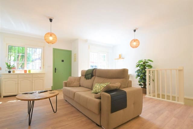 3 quarto Moradia em Banda para venda em Villamartín - Las Filipinas, Orihuela com piscina garagem - 239 000 € (Ref: 9181143)