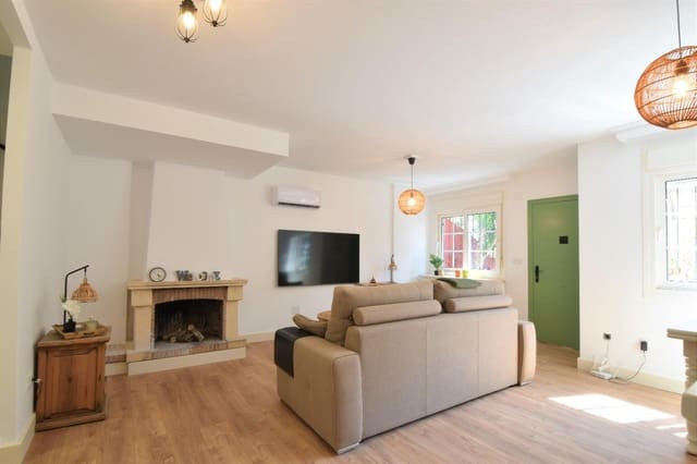 3 quarto Moradia em Banda para venda em Villamartín - Las Filipinas, Orihuela com piscina garagem - 239 000 € (Ref: 9181143)