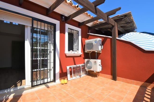 3 quarto Moradia em Banda para venda em Villamartín - Las Filipinas, Orihuela com piscina garagem - 239 000 € (Ref: 9181143)