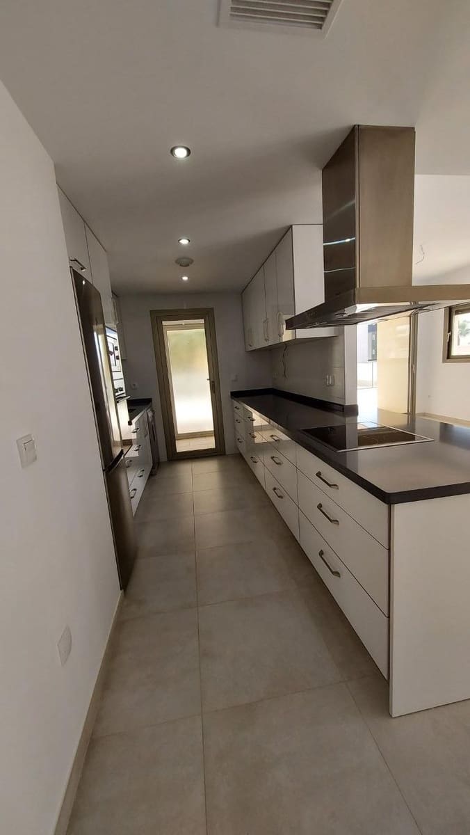 3 camera da letto Appartamento in vendita in Villamartin con piscina garage - 360.000 € (Rif: 9240083)