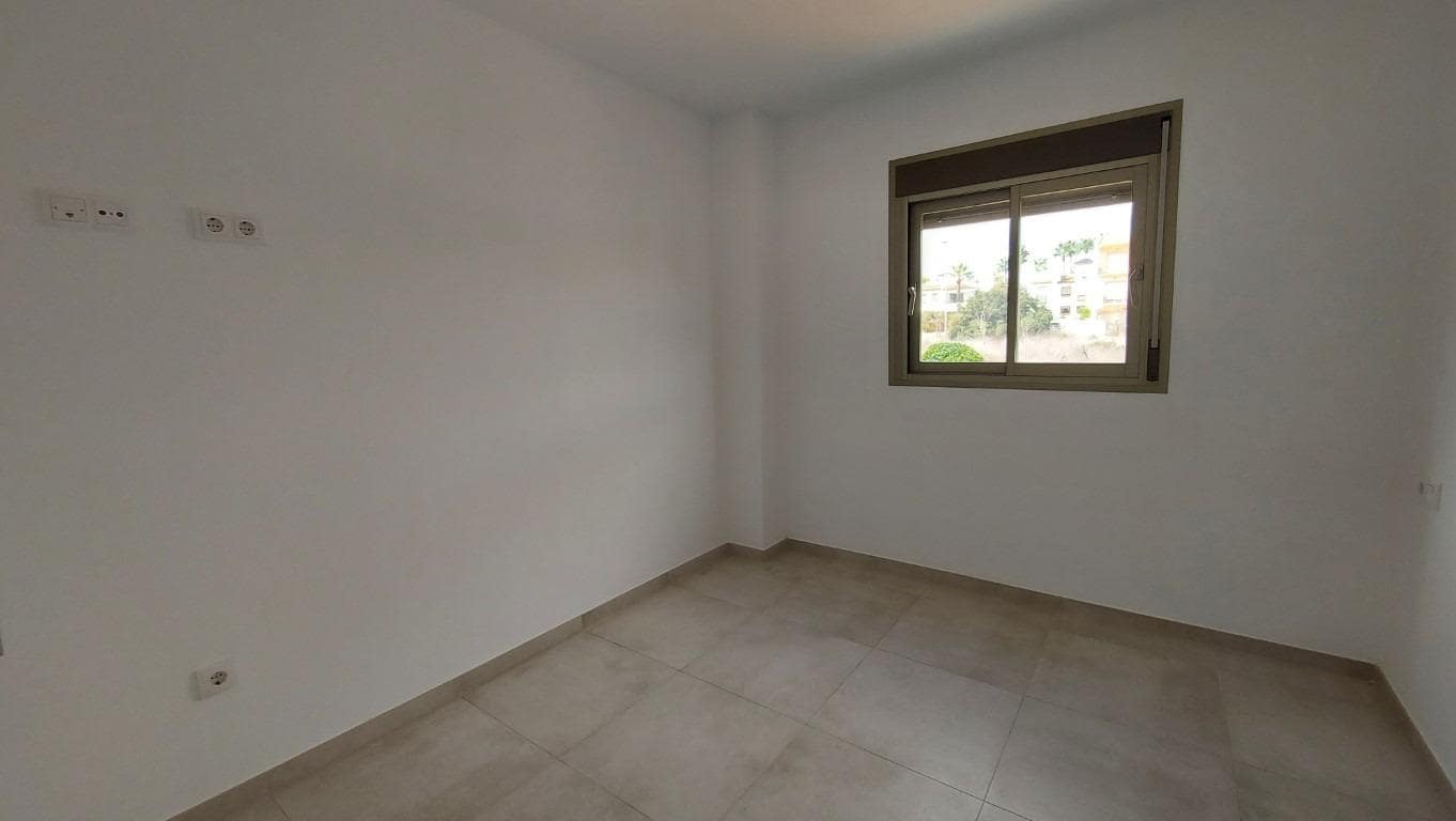 3 camera da letto Appartamento in vendita in Villamartin con piscina garage - 360.000 € (Rif: 9240083)