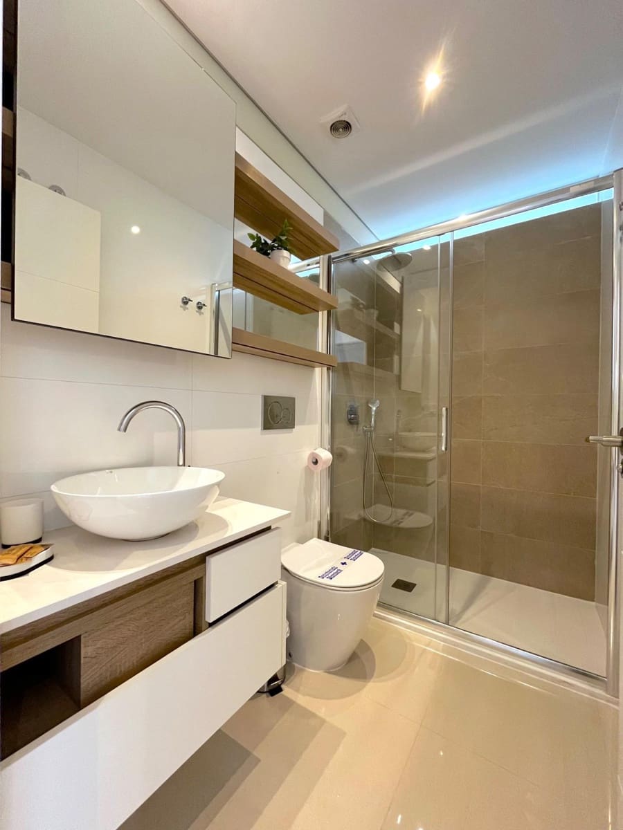 3 quarto Bungalow para venda em Ciudad Quesada com piscina - 345 000 € (Ref: 9303679)