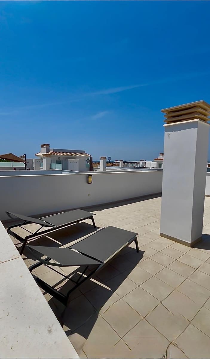 3 quarto Bungalow para venda em Ciudad Quesada com piscina - 345 000 € (Ref: 9303679)