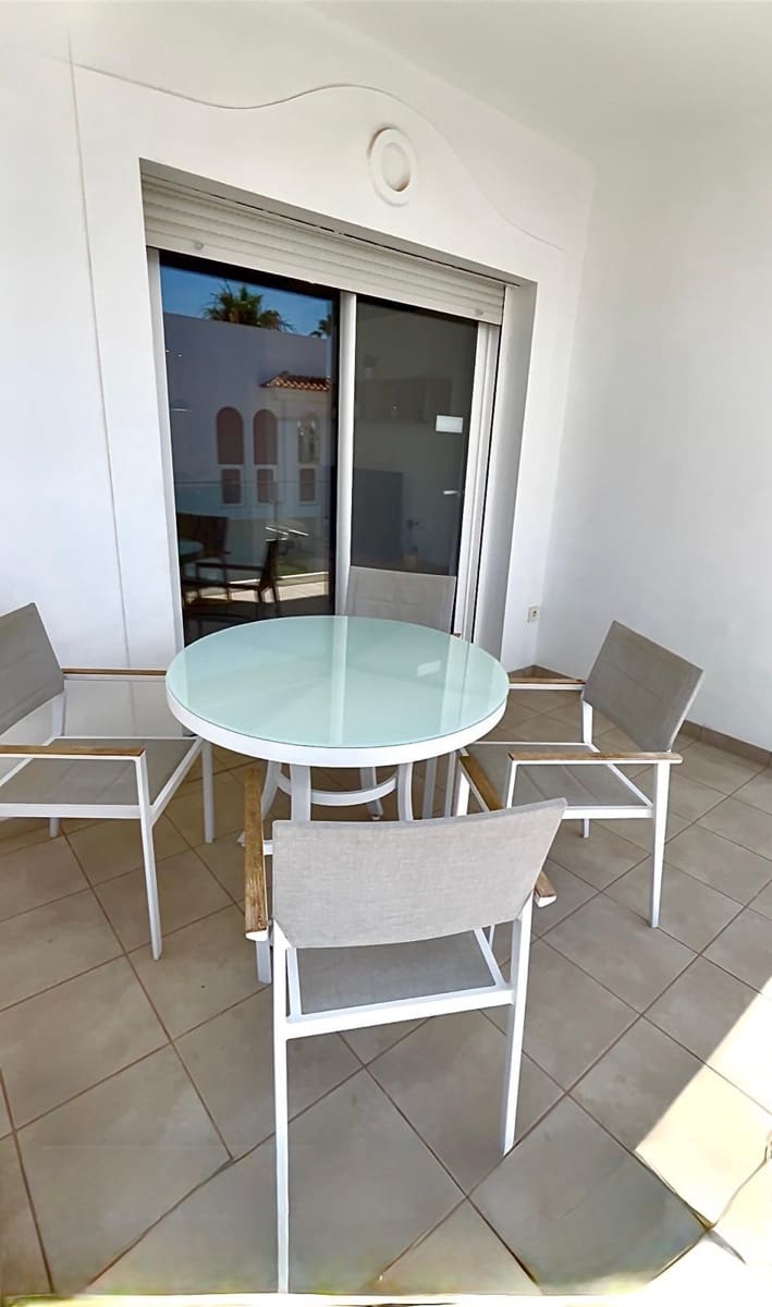 3 quarto Bungalow para venda em Ciudad Quesada com piscina - 345 000 € (Ref: 9303679)