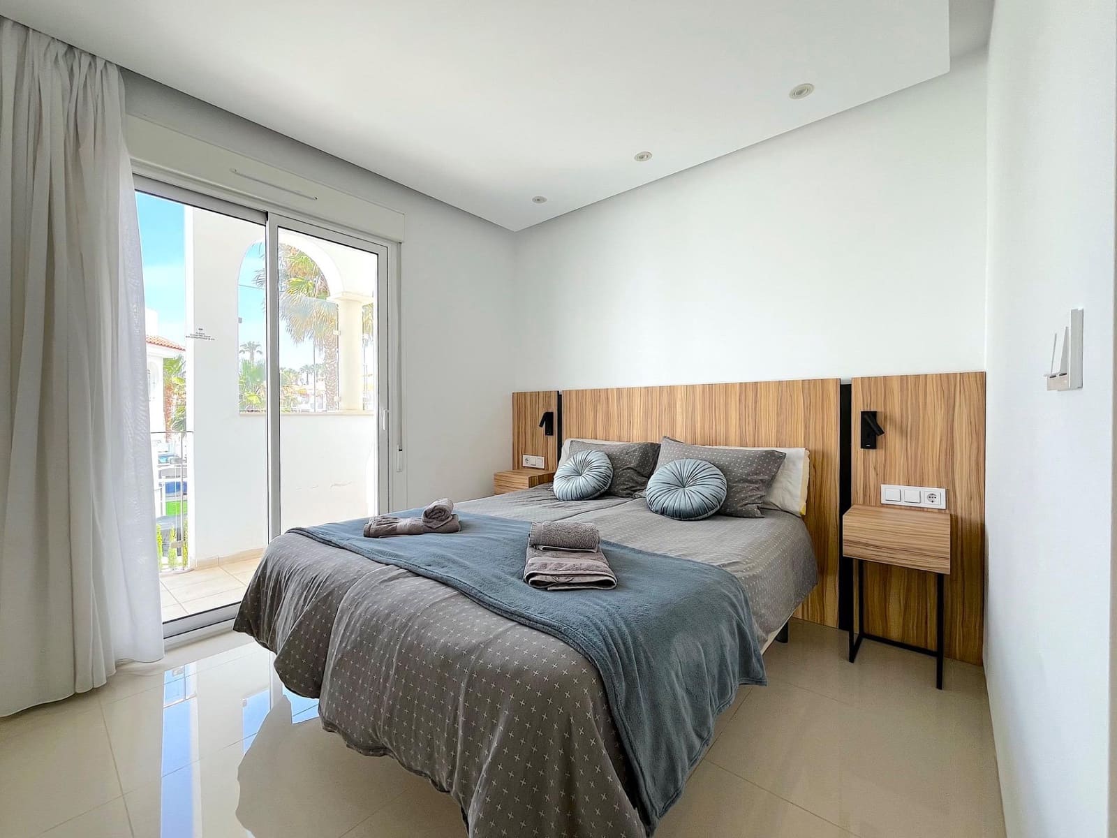 3 bedroom Bungalow for sale in Ciudad Quesada with pool - € 338,000 (Ref: 9362453)