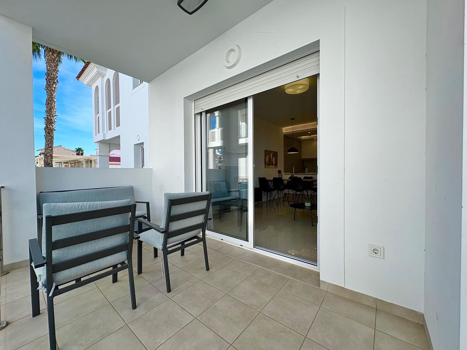 3 slaapkamer Bungalow te koop in Ciudad Quesada met zwembad - € 320.000 (Ref: 9362453)