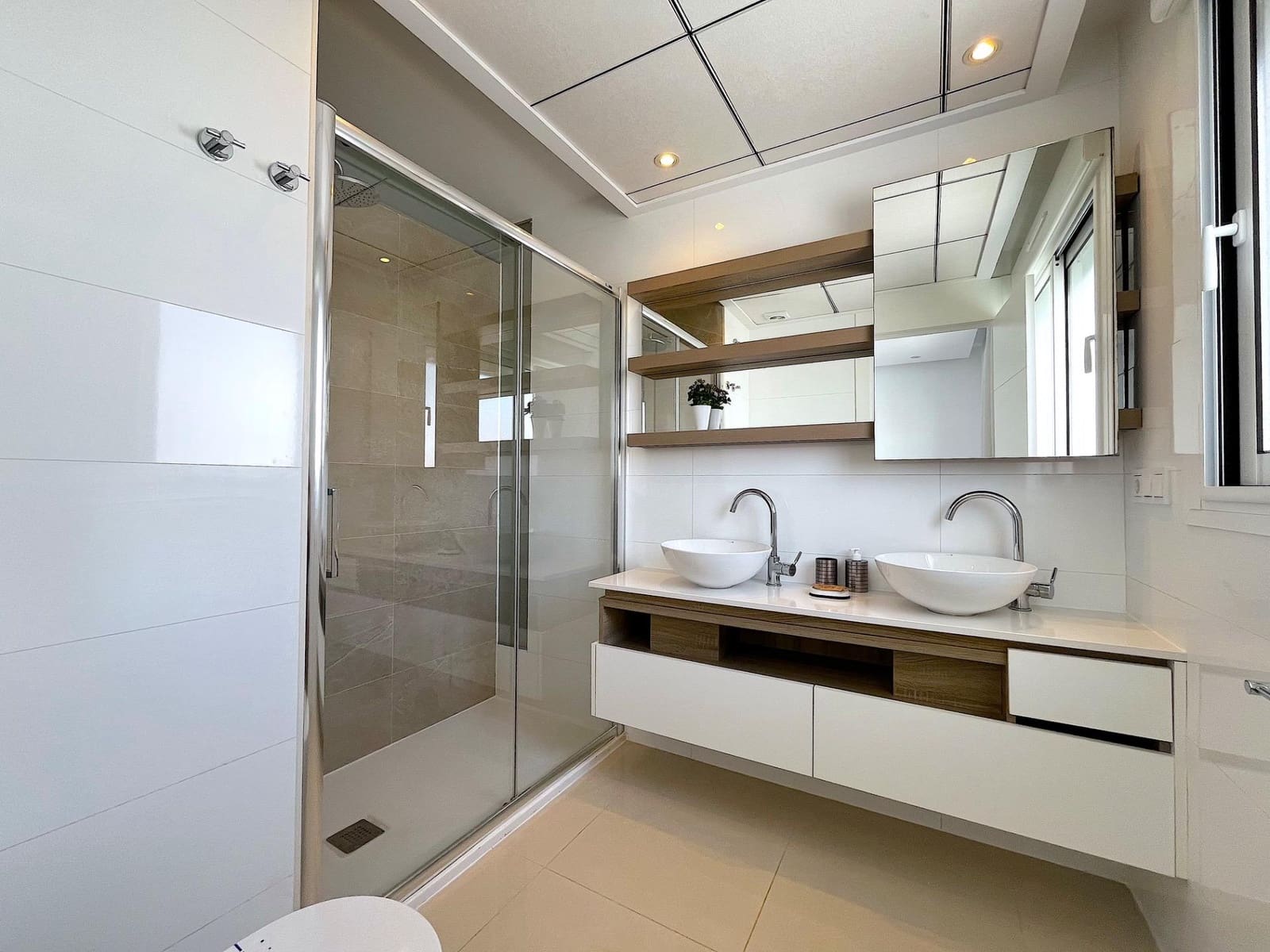 3 slaapkamer Bungalow te koop in Ciudad Quesada met zwembad - € 320.000 (Ref: 9362453)