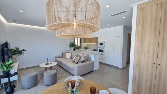 3 slaapkamer Villa te koop in Pilar de la Horadada met zwembad - € 474.900 (Ref: 9427347)