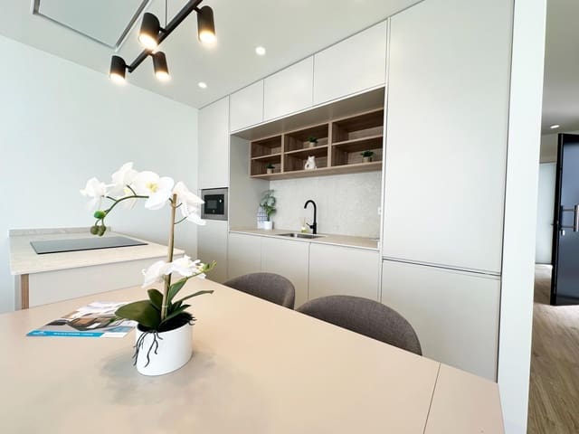 Chalet de 3 habitaciones en Torre de la Horadada, Pilar de la Horadada en venta con piscina - 599.900 € (Ref: 9468559)