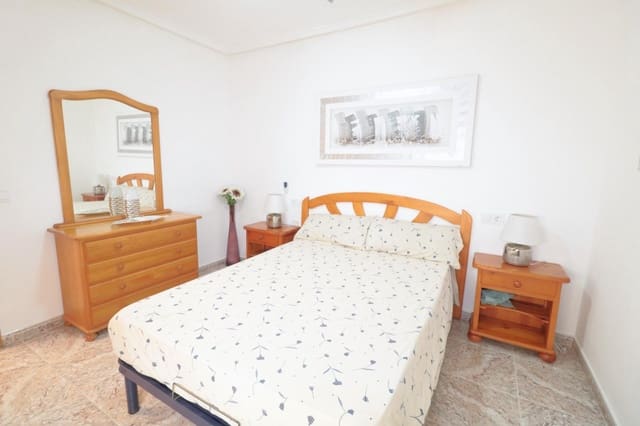 Apartamento de 2 habitaciones en Playa del Acequión, Torrevieja en venta - 129.900 € (Ref: 9513514)
