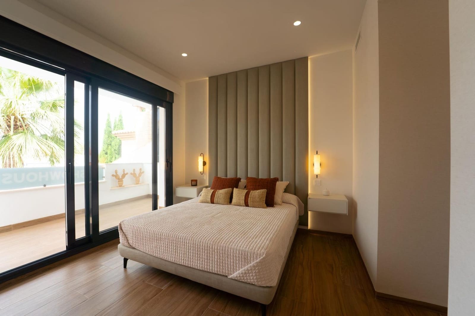 3 bedroom Villa for sale in San Pedro del Pinatar with pool - € 479,900 (Ref: 9513519)