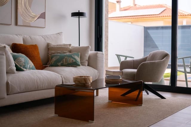 3 soveværelse Villa til salg i San Pedro del Pinatar med swimmingpool - € 479.900 (Ref: 9513519)