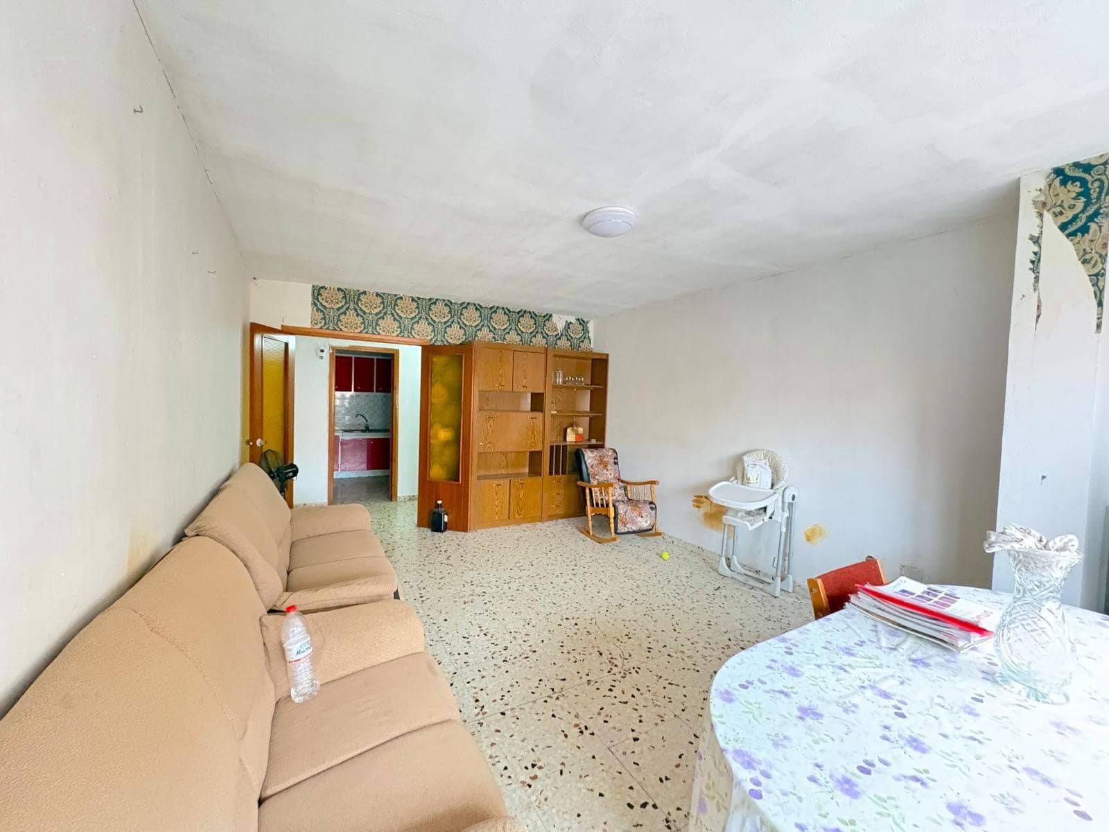 4 bedroom Flat for sale in Rojales - € 78,500 (Ref: 9513520)