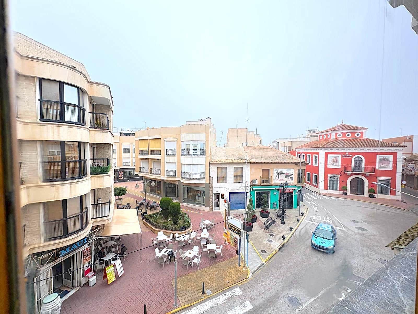 4 bedroom Flat for sale in Rojales - € 78,500 (Ref: 9513520)