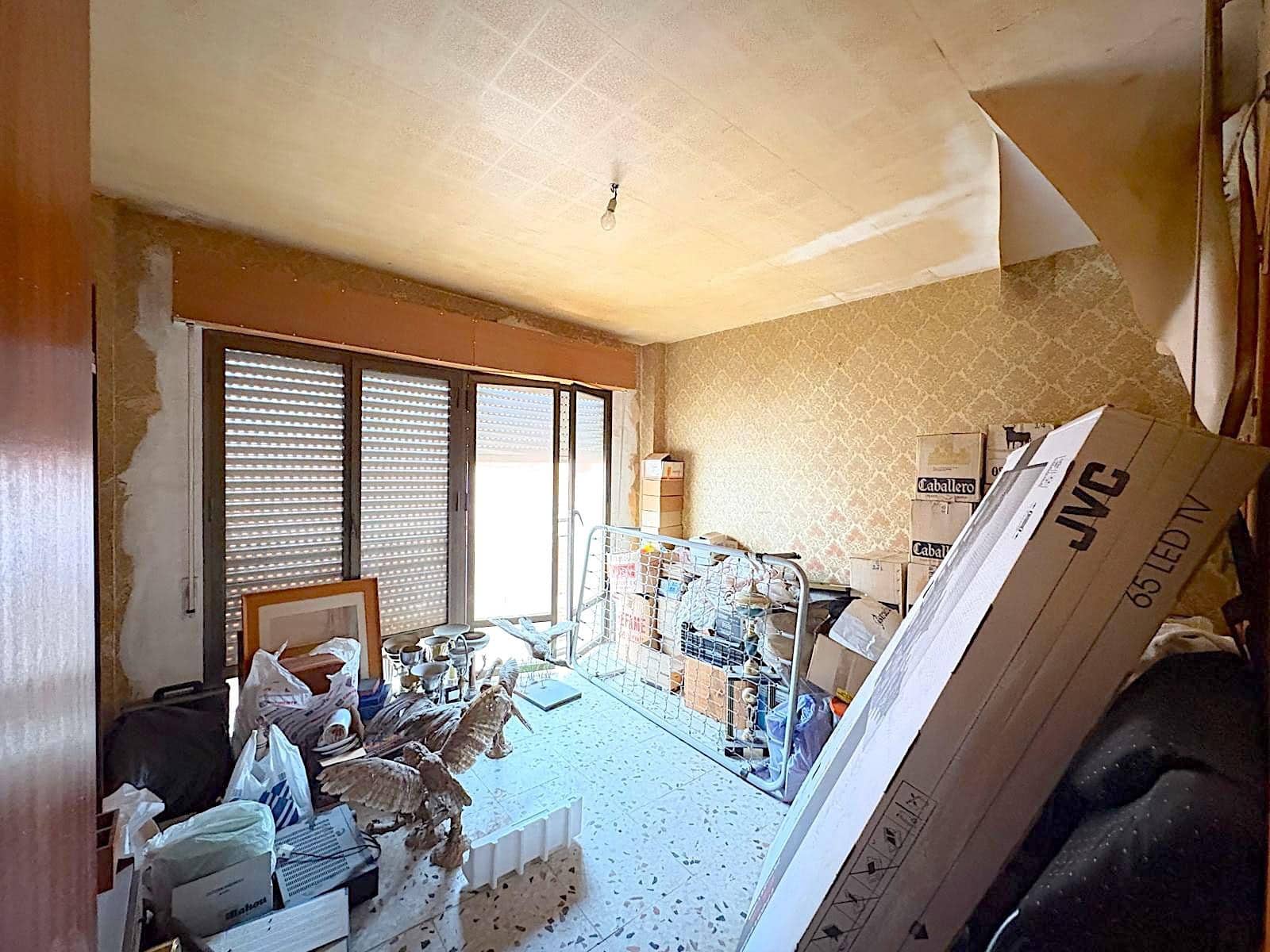 4 bedroom Flat for sale in Rojales - € 78,500 (Ref: 9513520)