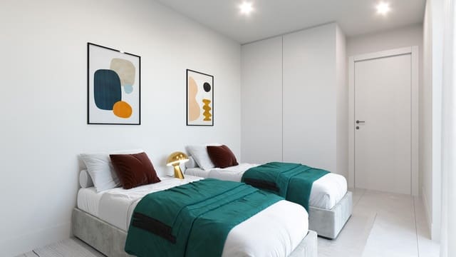 Chalet de 3 habitaciones en Los Alcázares en venta con piscina - 392.000 € (Ref: 9513522)