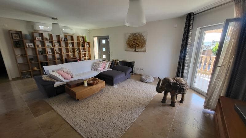 4 bedroom Villa for sale in Ciudad Quesada with pool garage - € 859,000 (Ref: 9551798)