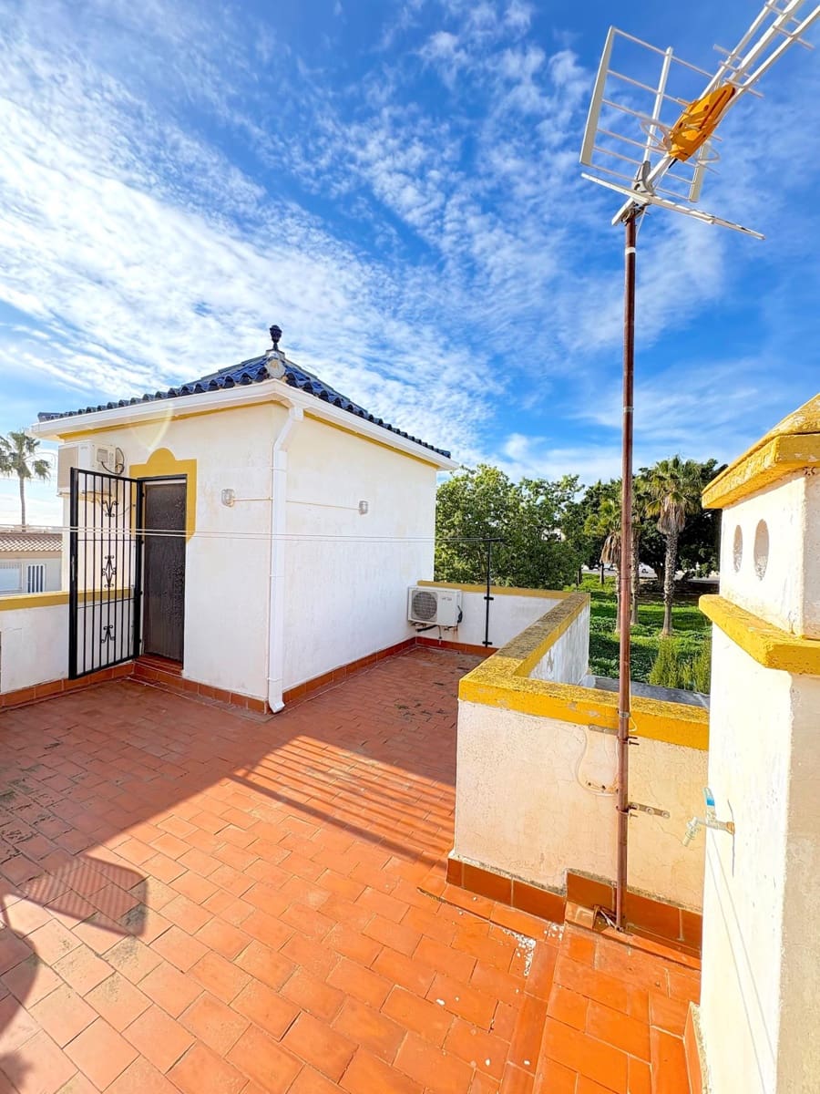 3 quarto Apartamento para venda em La Siesta com piscina garagem - 194 900 € (Ref: 9583029)
