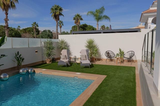 3 bedroom Villa for sale in Doña Pepa, Rojales with pool - € 871,162 (Ref: 9645161)