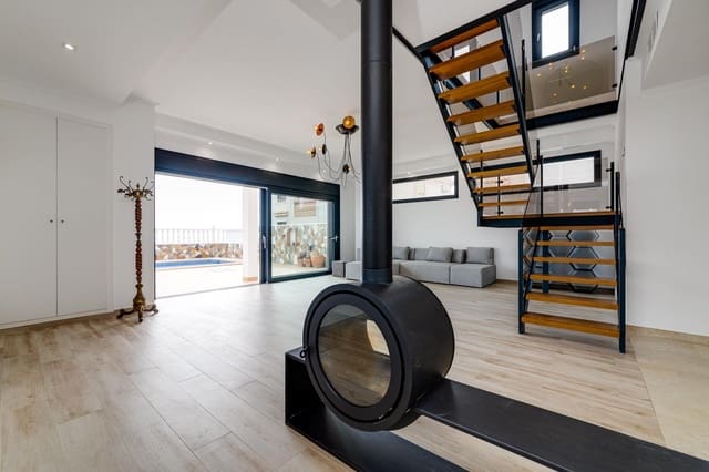 4 camera da letto Villa in vendita in Cabo Cervera, Torrevieja con piscina - 990.000 € (Rif: 9785036)