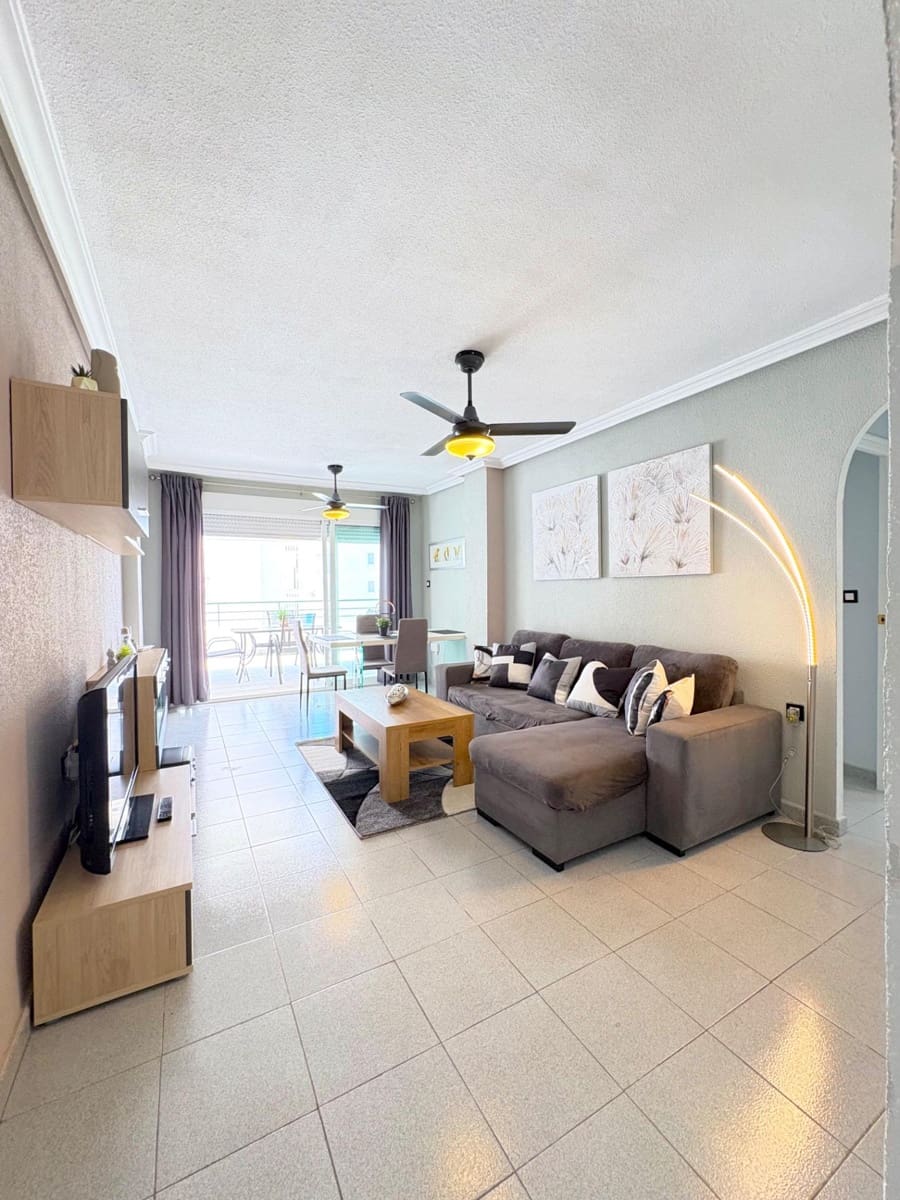 1 soveværelse Penthouse til salg i Torrevieja - € 175.000 (Ref: 9806575)