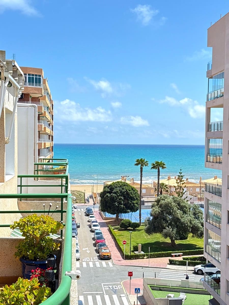 1 soveværelse Penthouse til salg i Torrevieja - € 175.000 (Ref: 9806575)