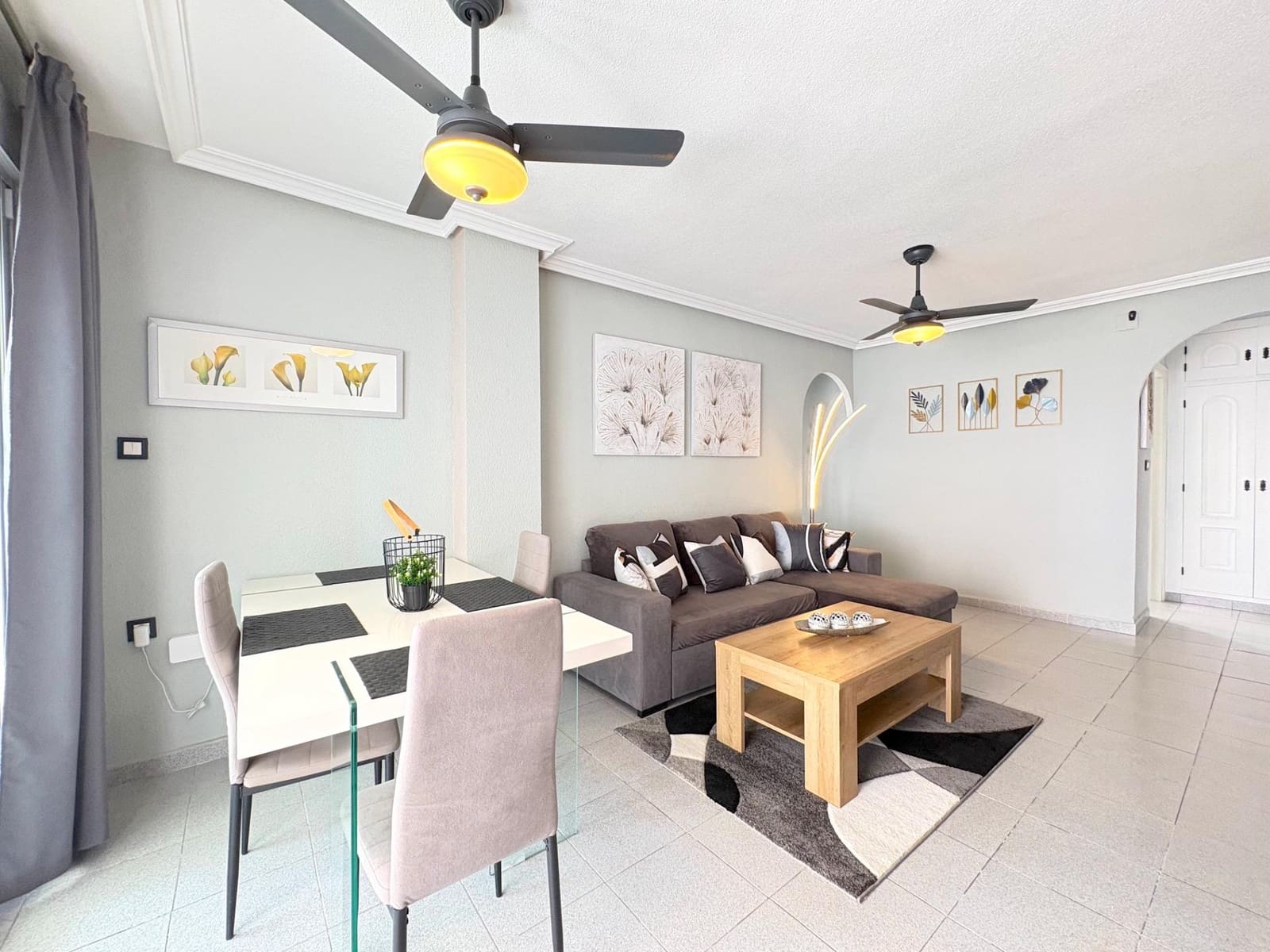 1 soveværelse Penthouse til salg i Torrevieja - € 175.000 (Ref: 9806575)