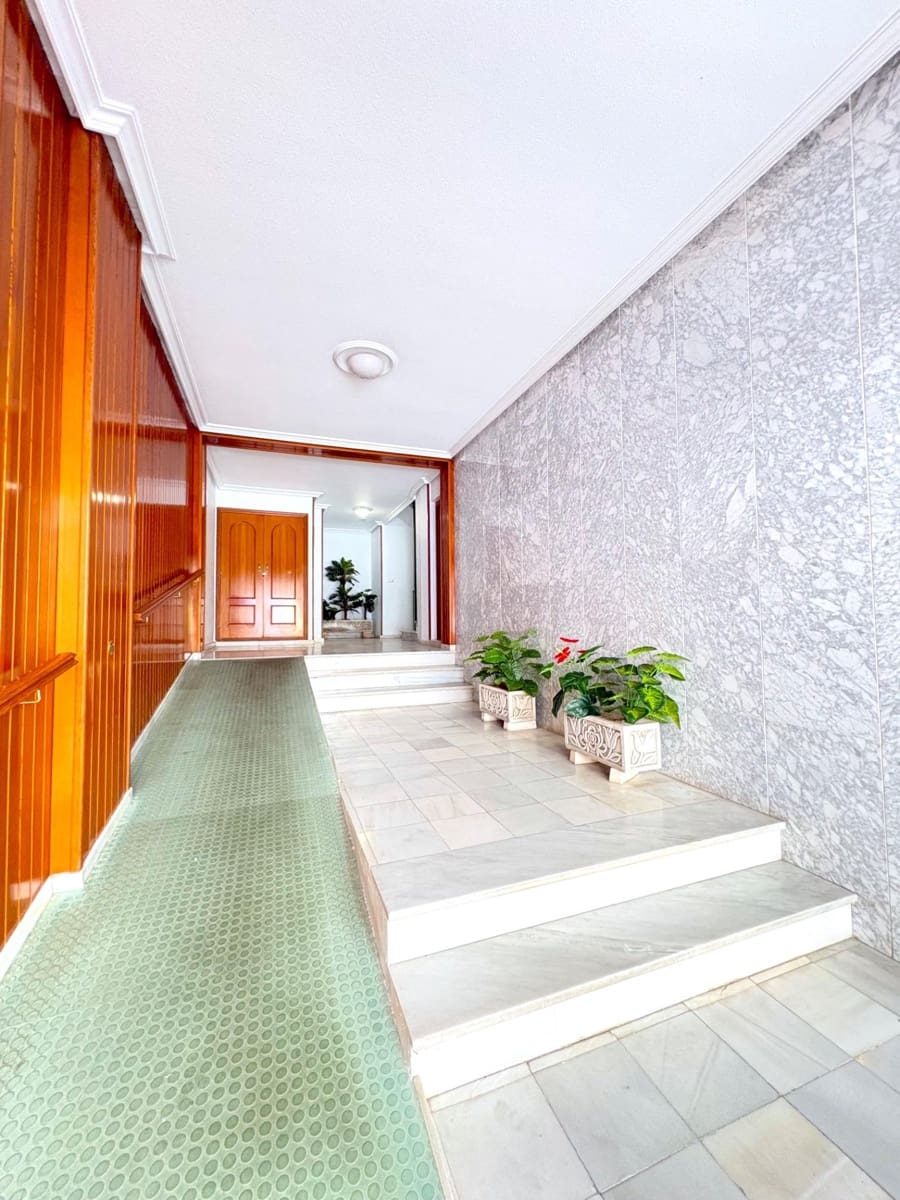 1 soveværelse Penthouse til salg i Torrevieja - € 175.000 (Ref: 9806575)