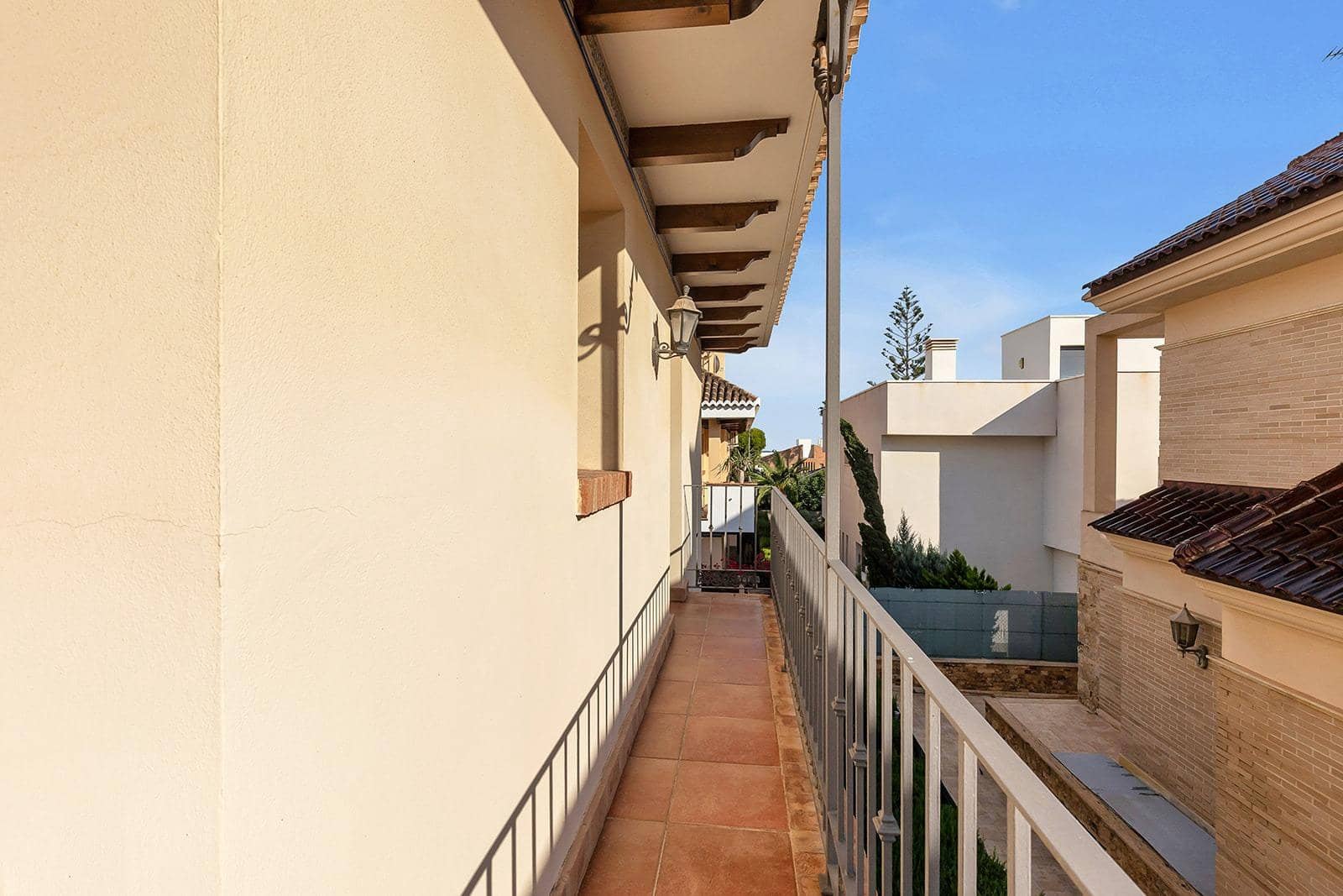7 chambre Villa/Maison à vendre à La Veleta avec piscine - 2 490 000 € (Ref: 9812258)