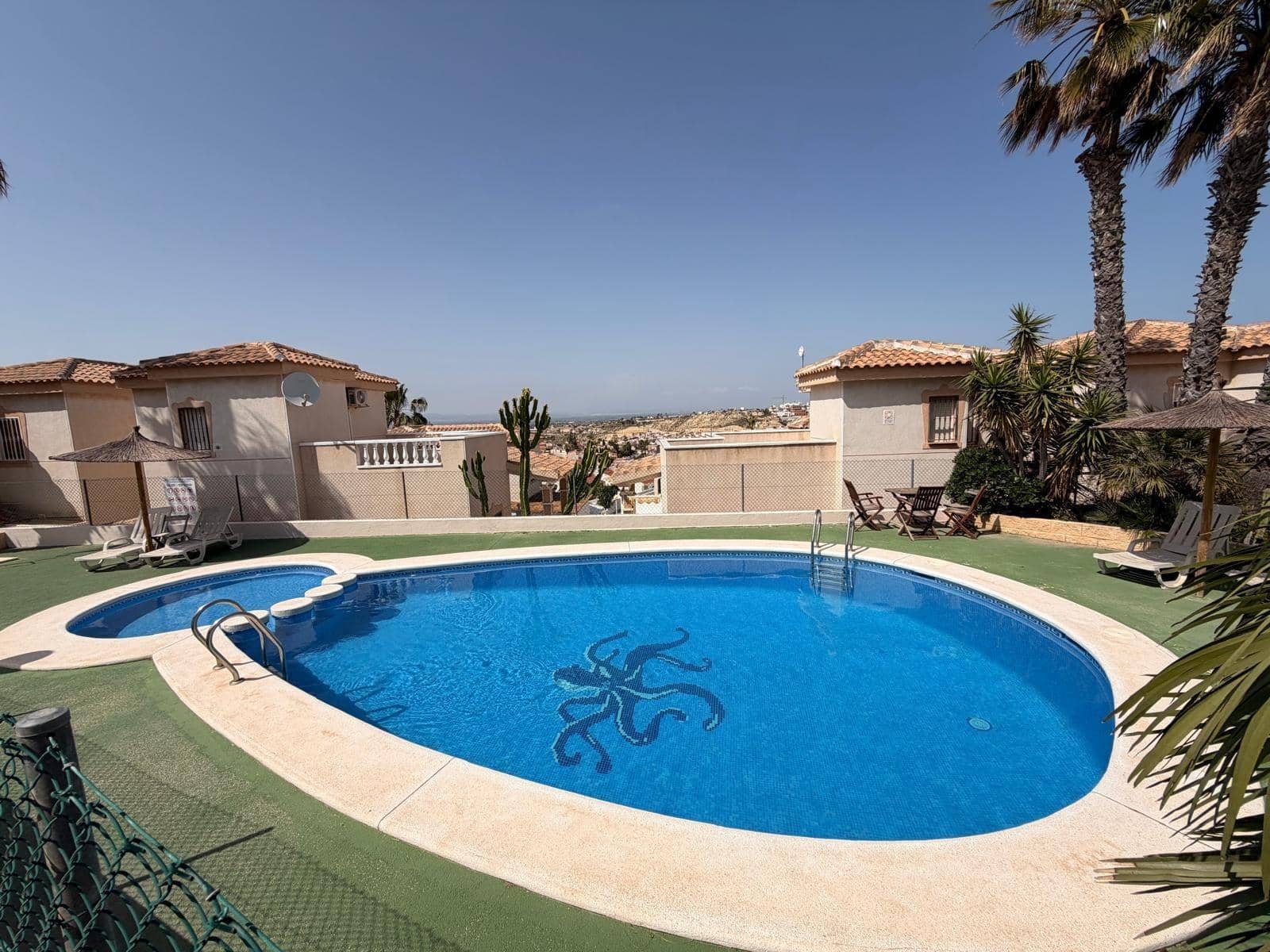 4 sovrum Villa till salu i Ciudad Quesada med pool - 259 000 € (Ref: 9818010)