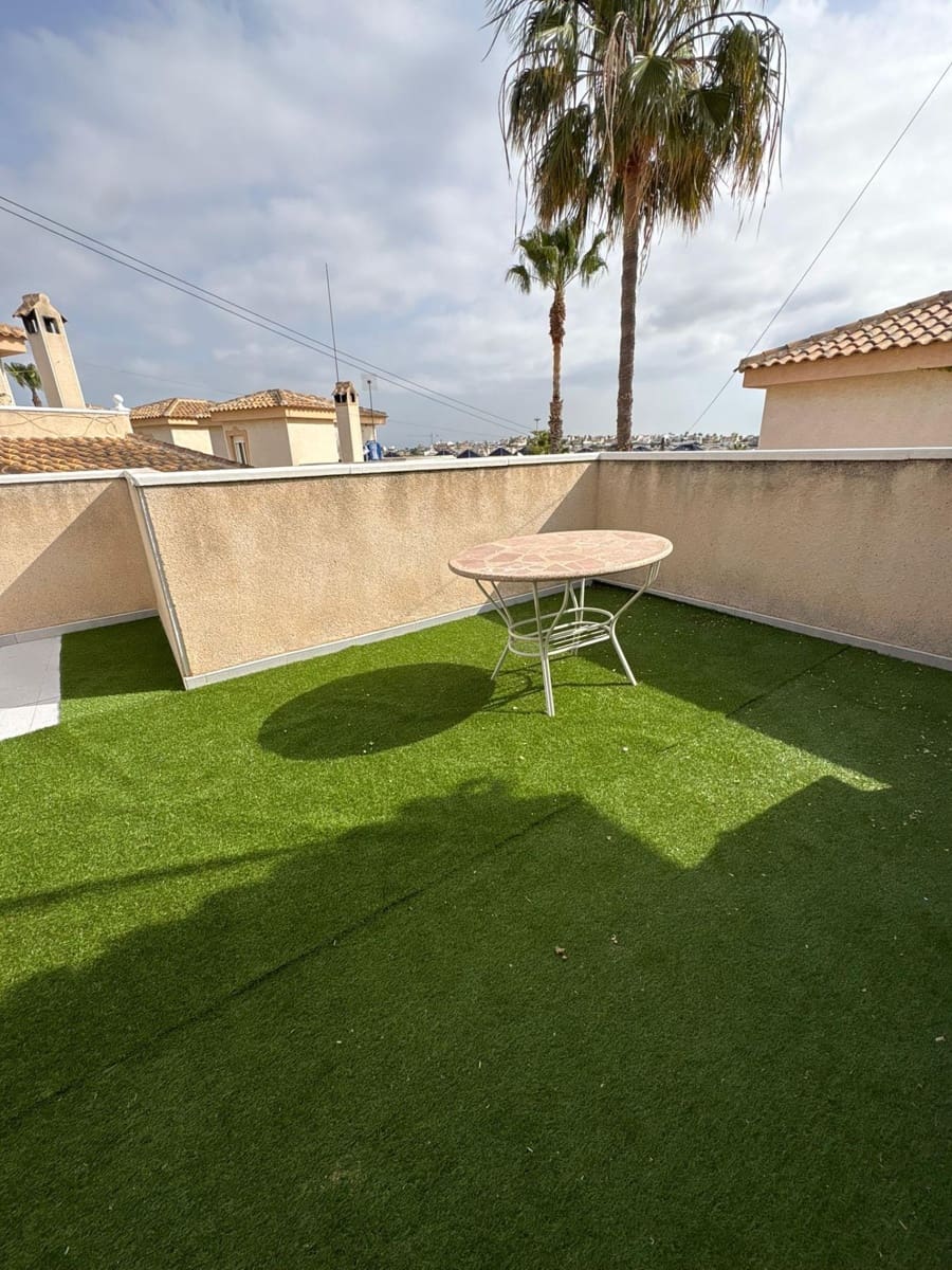4 sovrum Villa till salu i Ciudad Quesada med pool - 259 000 € (Ref: 9818010)