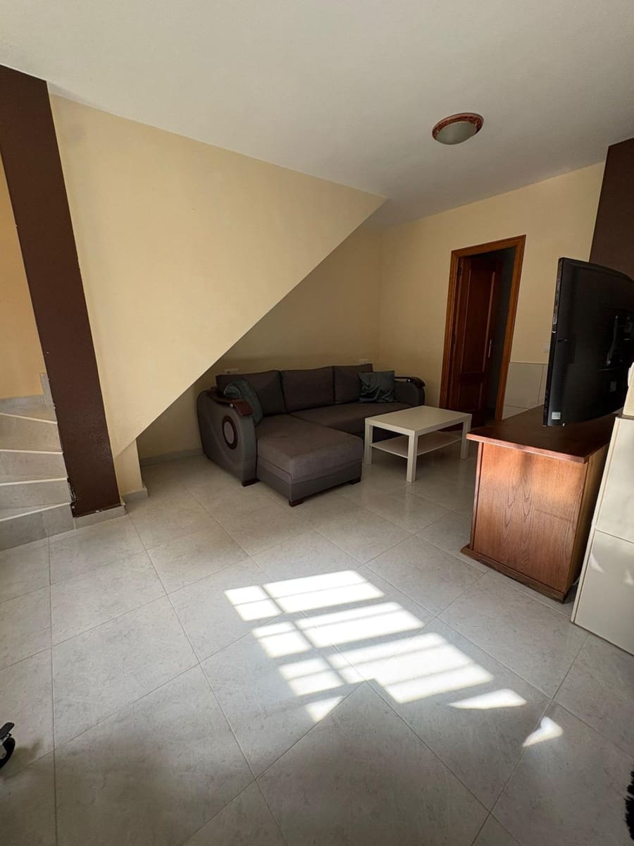 4 sovrum Villa till salu i Ciudad Quesada med pool - 259 000 € (Ref: 9818010)