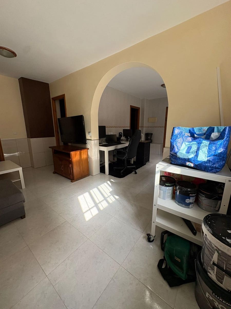 4 sovrum Villa till salu i Ciudad Quesada med pool - 259 000 € (Ref: 9818010)