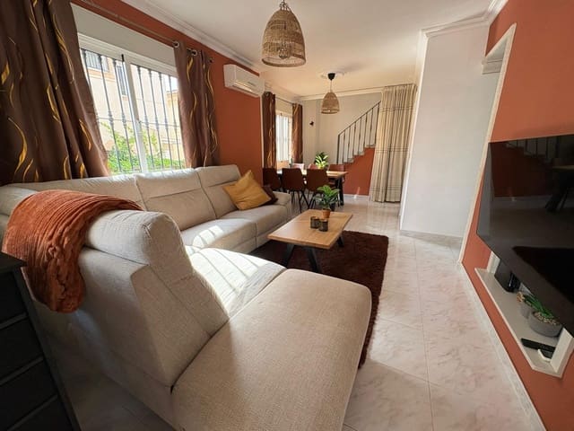 4 sypialnia Willa na sprzedaż w Ciudad Quesada, Rojales z basenem - 259 000 € (Ref: 9818010)