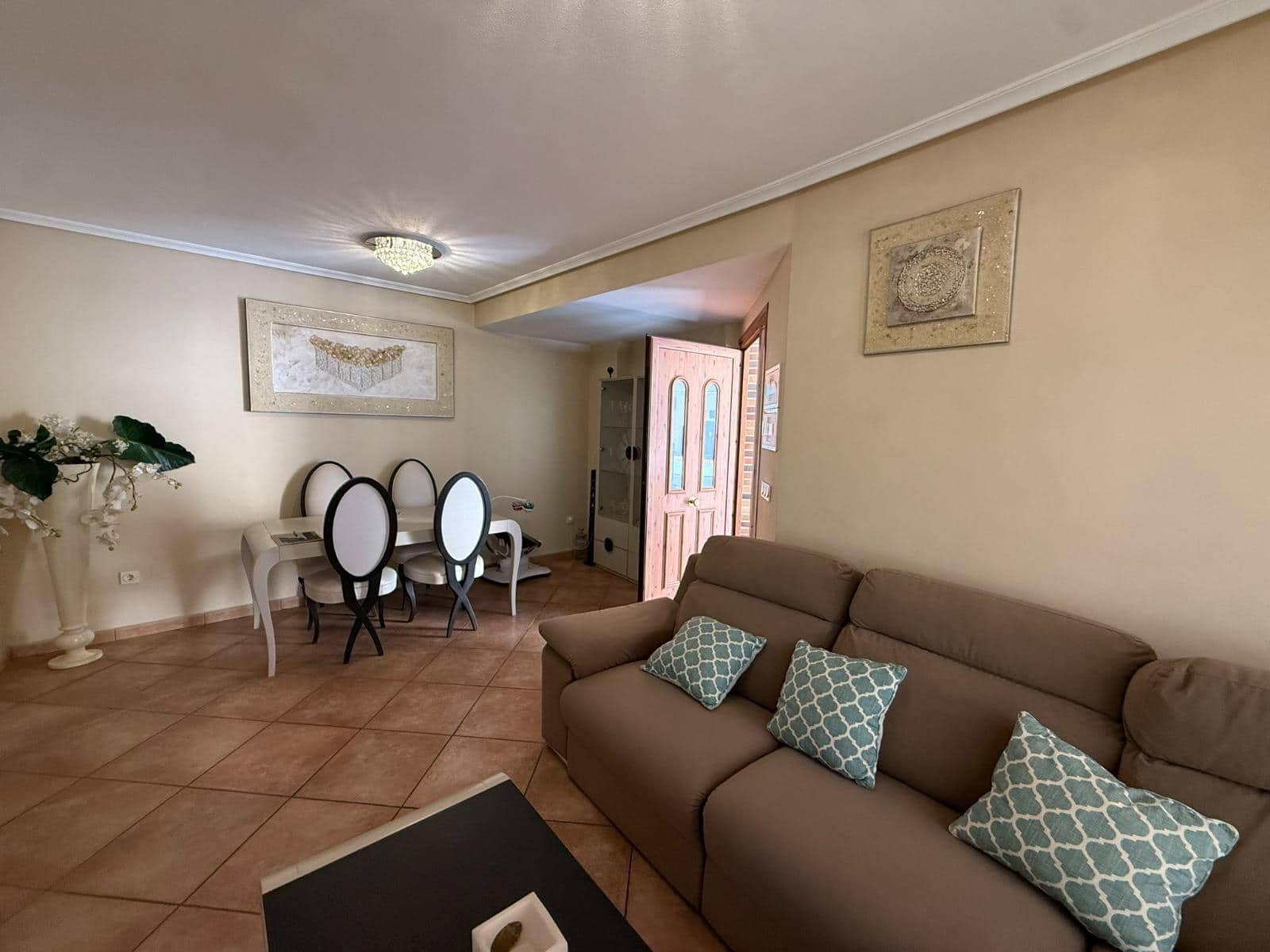 Adosado de 3 habitaciones en Rojales en venta con garaje - 348.000 € (Ref: 9820326)