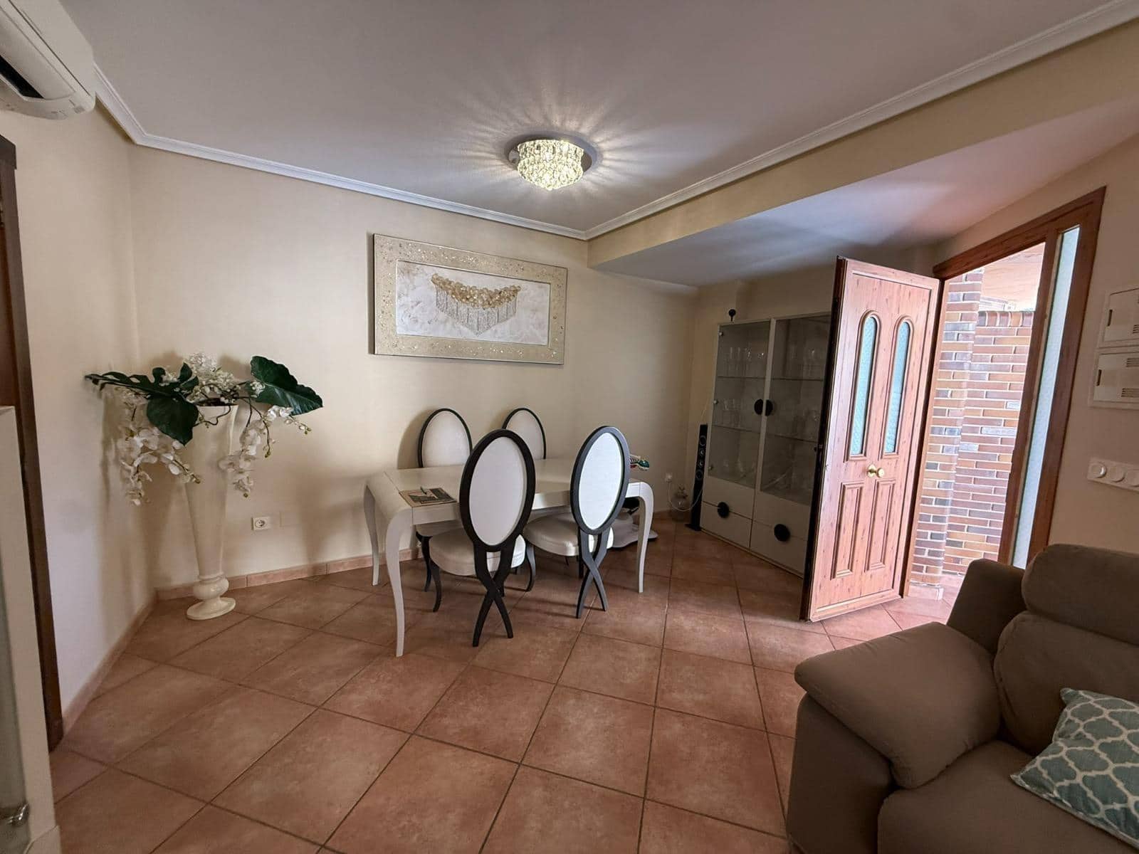 Adosado de 3 habitaciones en Rojales en venta con garaje - 348.000 € (Ref: 9820326)