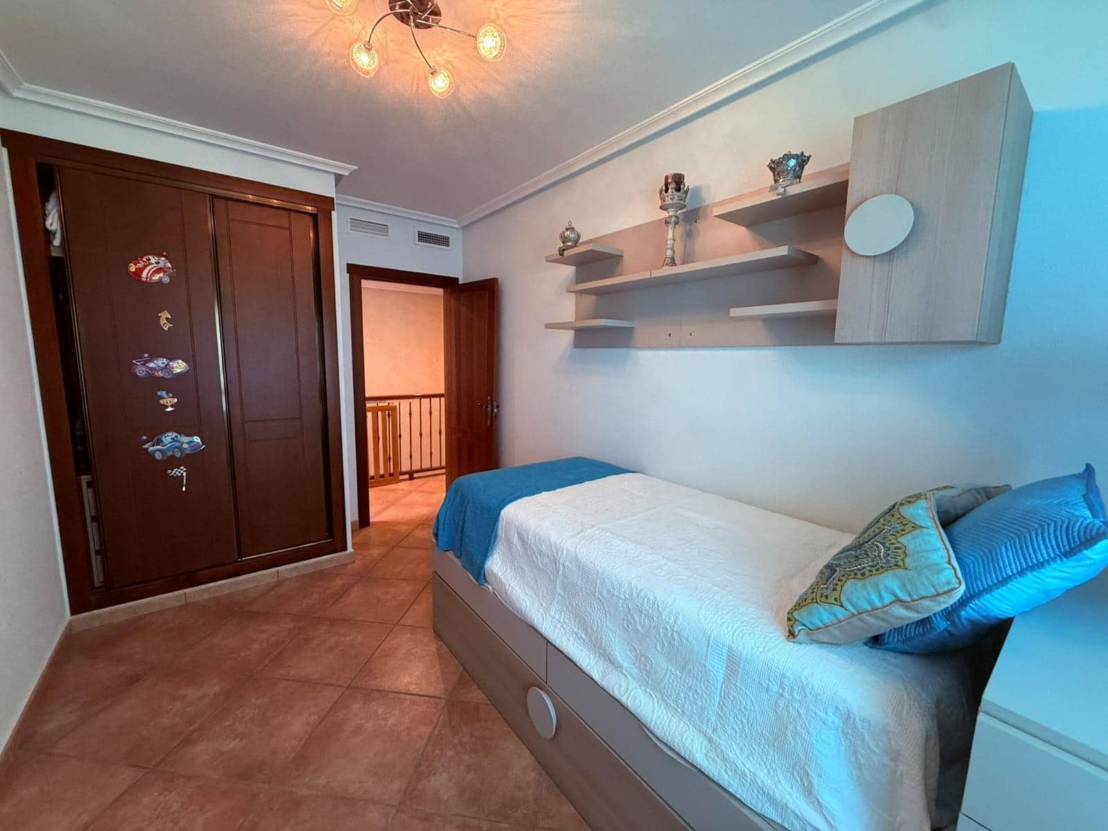 Adosado de 3 habitaciones en Rojales en venta con garaje - 348.000 € (Ref: 9820326)