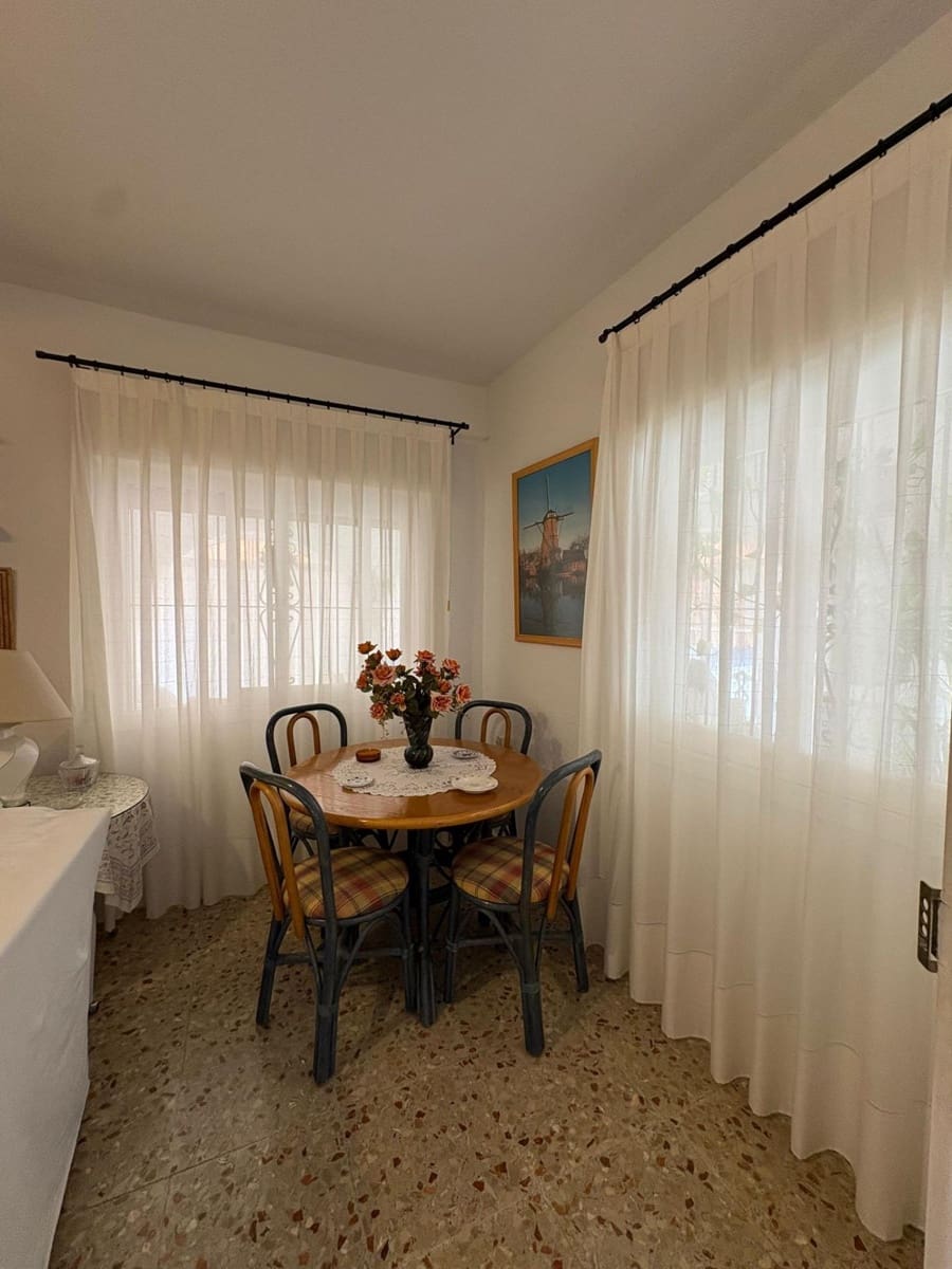 4 soveværelse Villa til salg i Albatera med swimmingpool - € 362.000 (Ref: 9829306)