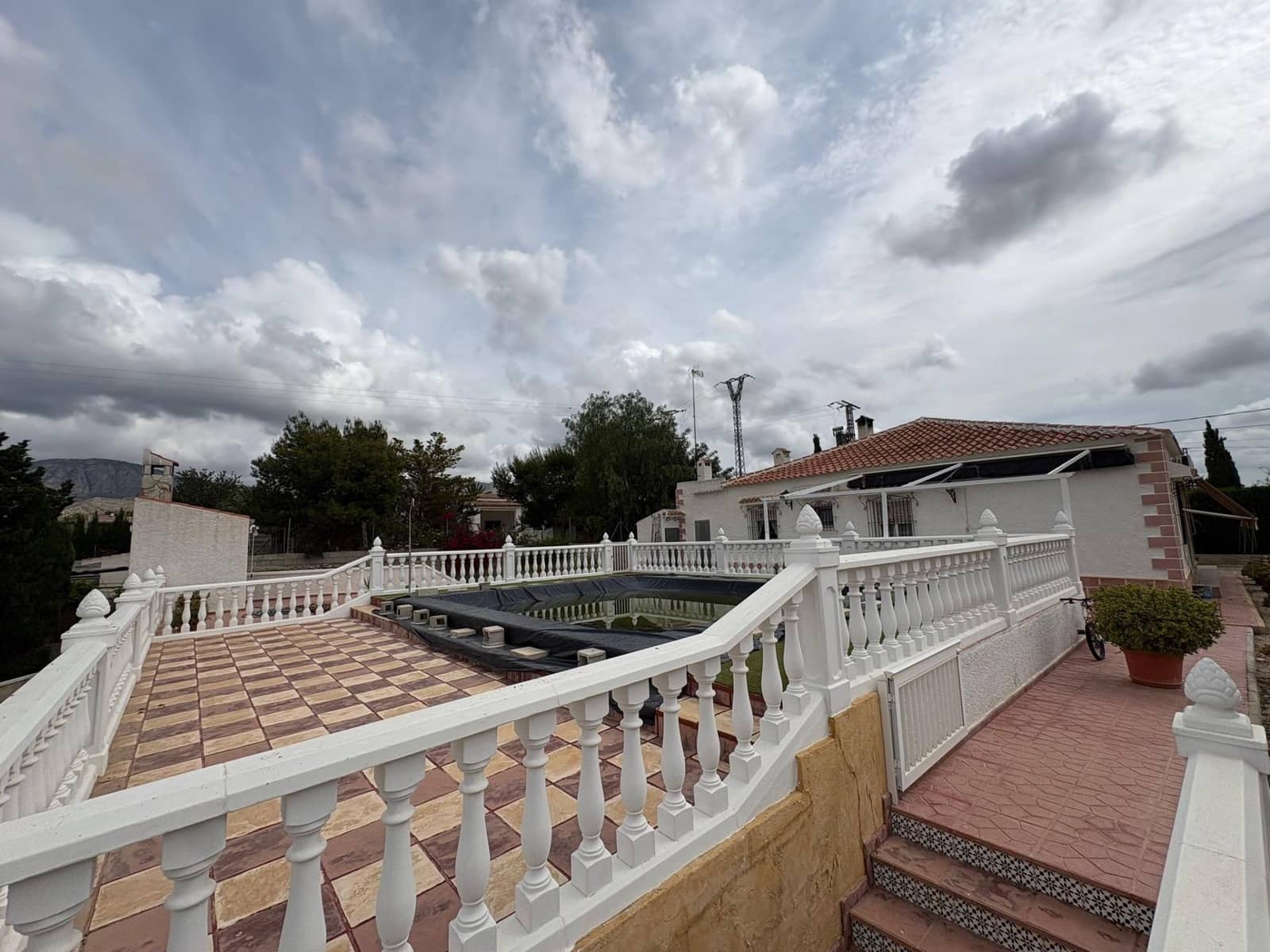 4 soveværelse Villa til salg i Albatera med swimmingpool - € 362.000 (Ref: 9829306)