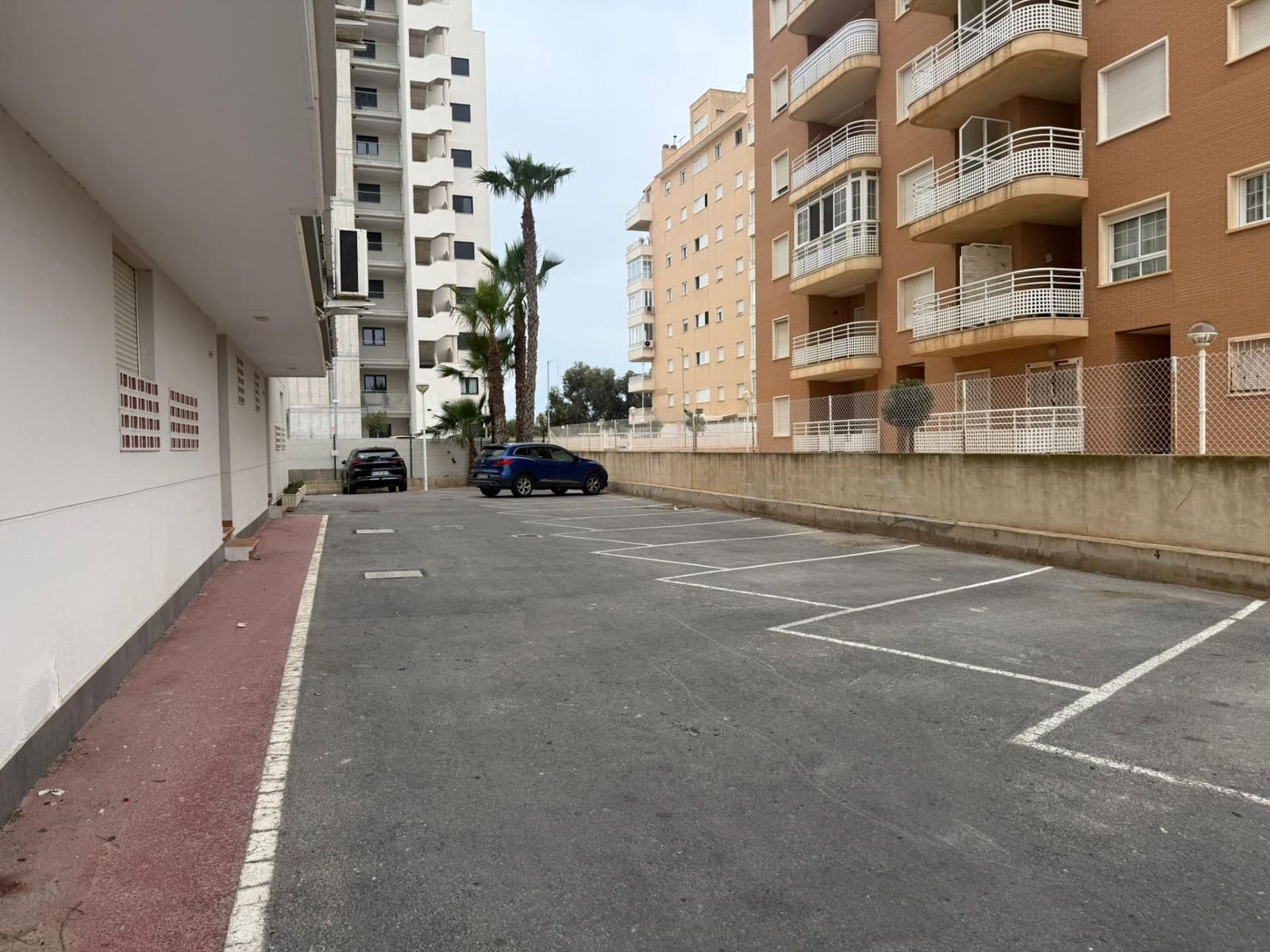 3 chambre Appartement à vendre à Guardamar del Segura avec piscine - 219 000 € (Ref: 9836441)
