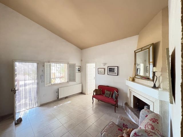 3 soveværelse Villa til salg i Algorfa med swimmingpool - € 440.000 (Ref: 9898919)