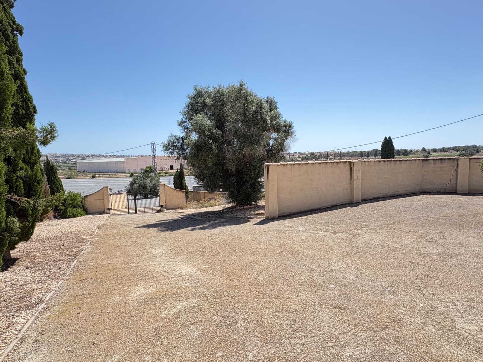 3 soveværelse Villa til salg i Algorfa med swimmingpool - € 440.000 (Ref: 9898919)