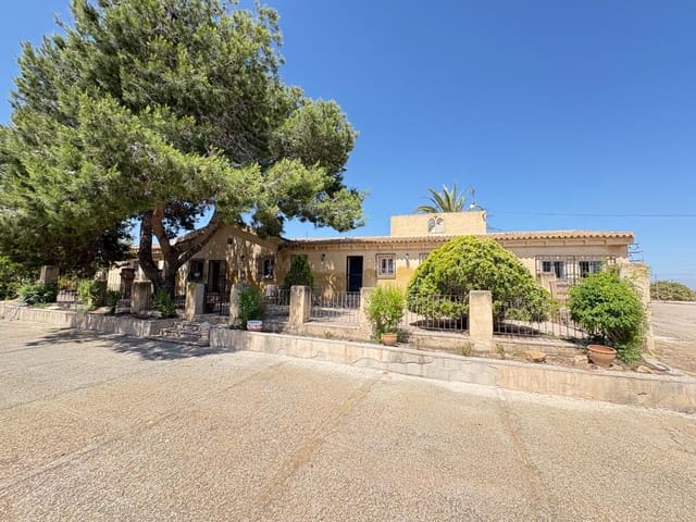 3 soveværelse Villa til salg i Algorfa med swimmingpool - € 440.000 (Ref: 9898919)