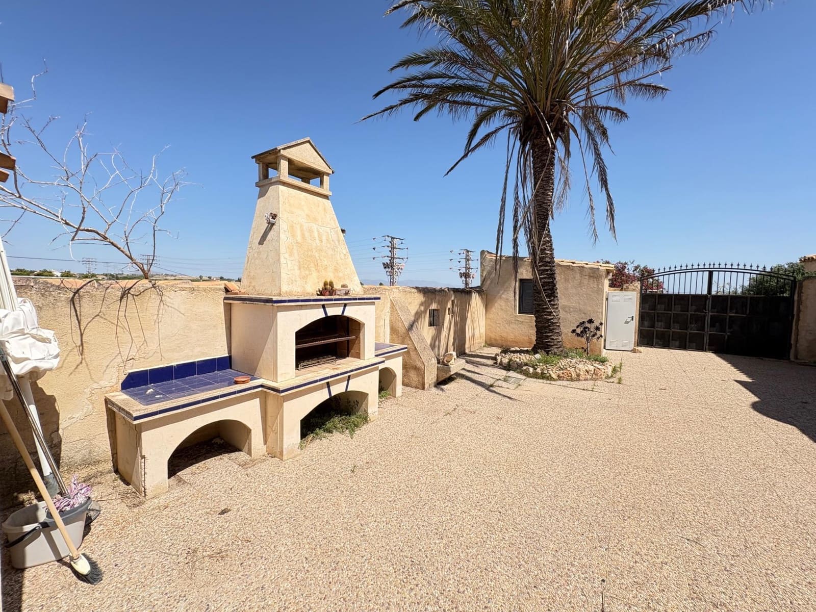 3 soveværelse Villa til salg i Algorfa med swimmingpool - € 440.000 (Ref: 9898919)