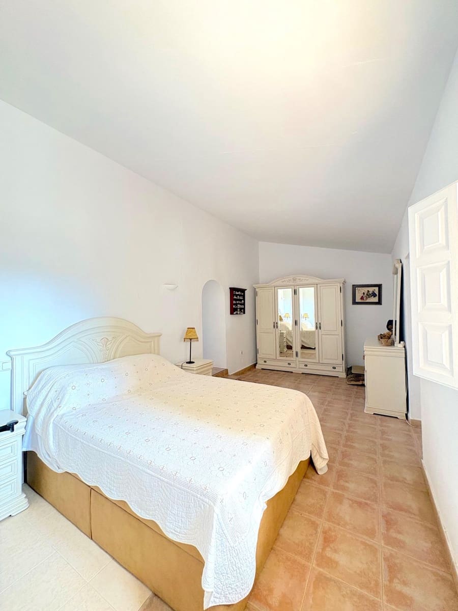 3 quarto Moradia para venda em Algorfa com piscina garagem - 439 900 € (Ref: 9898919)