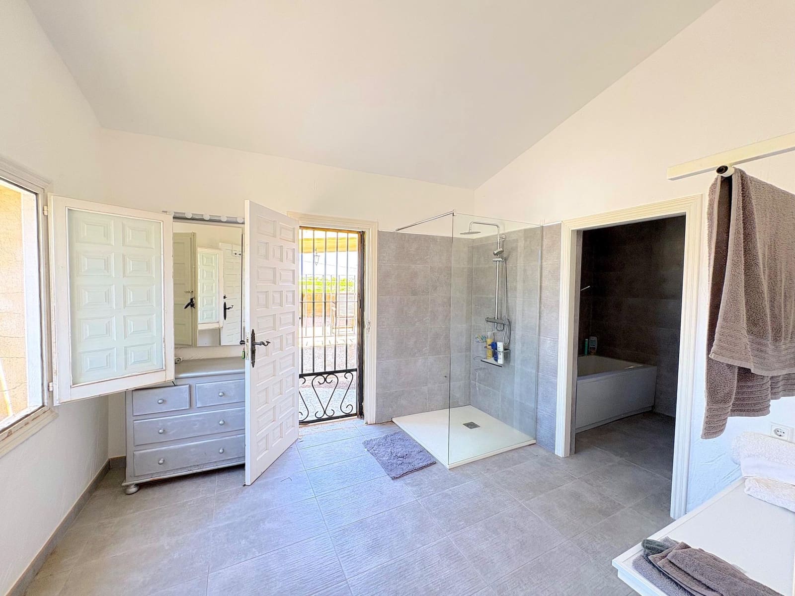 3 quarto Moradia para venda em Algorfa com piscina garagem - 439 900 € (Ref: 9898919)