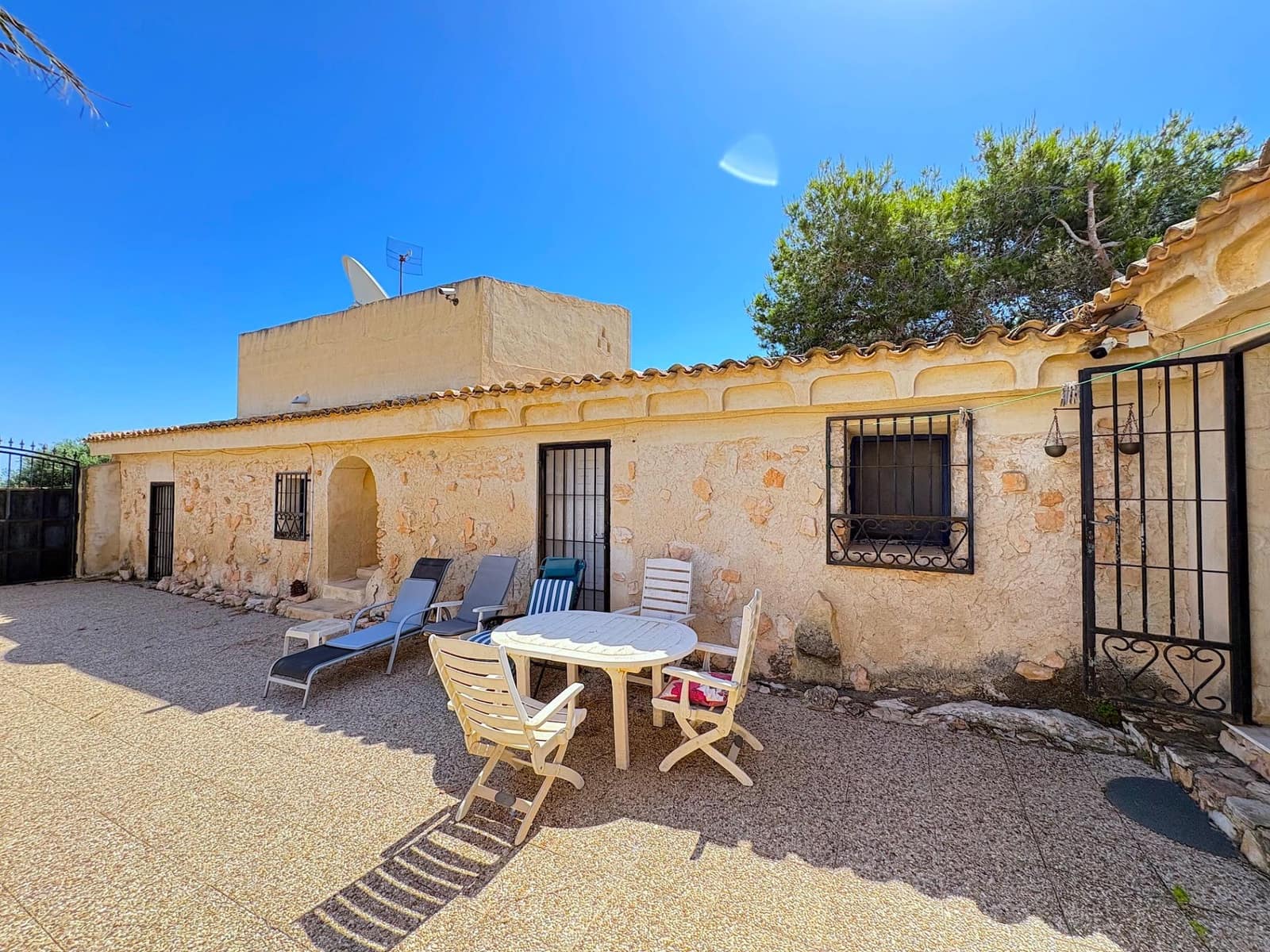 3 quarto Moradia para venda em Algorfa com piscina garagem - 439 900 € (Ref: 9898919)