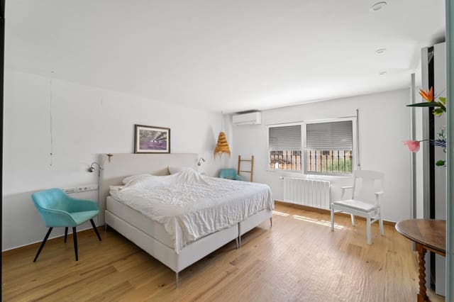 7 soverom Villa til salgs i San Fulgencio med svømmebasseng garasje - € 799 900 (Ref: 9994337)